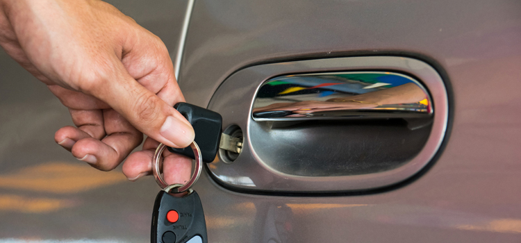 Car door lock repair in Clovis